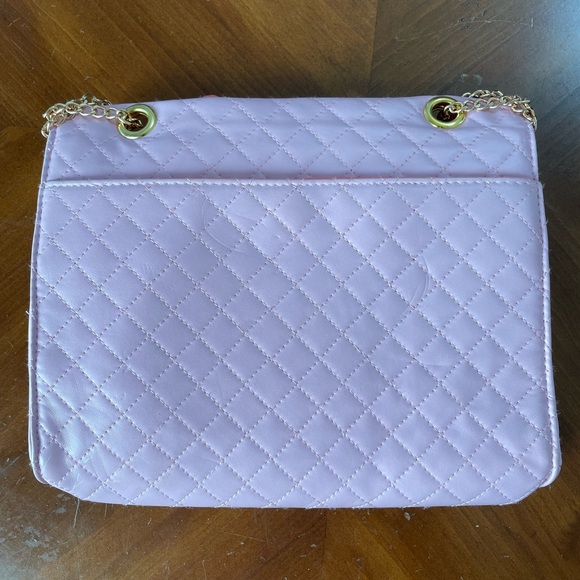 🎀Quilted Hello Kitty Crossbody Purse🎀 - Picture 4 of 7